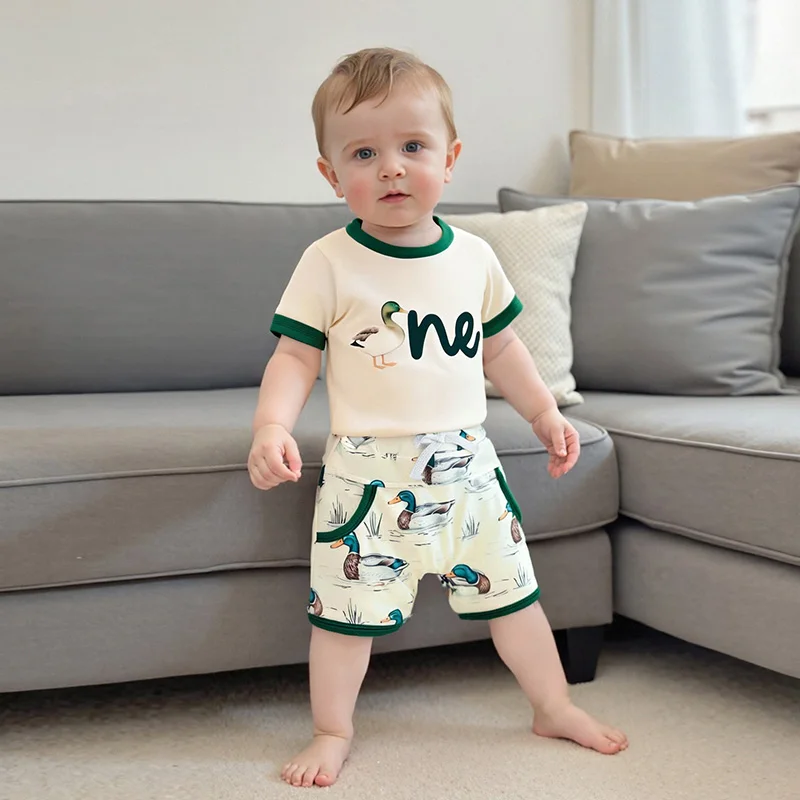 

Baby Boy 1st Birthday Outfits Letter Print Short Sleeve Round Neck T-Shirt with Elastic Waist Duck Pattern Shorts Summer Set