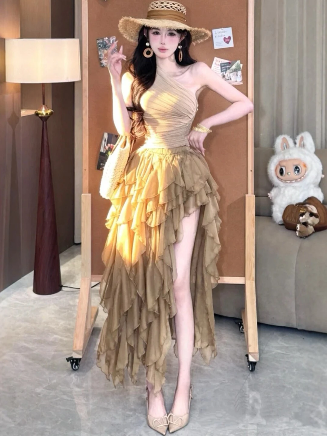 Asymmetric Cake Skirt Half-length Women's Fashion Summer 2026 Pure Desirable Spicy Girl Vacation Style Long Skirt with Lace 