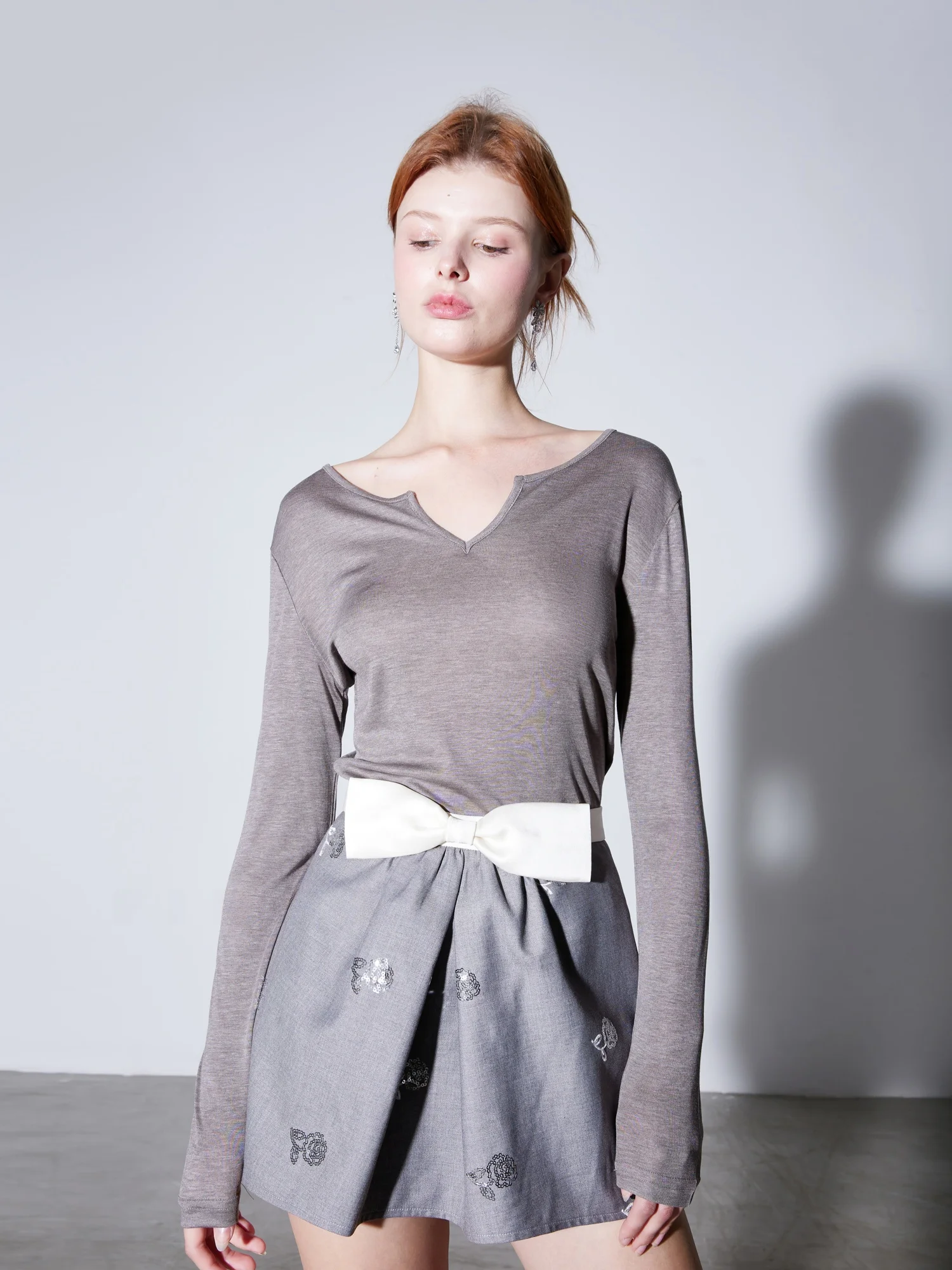 

Finocci Summer l Silk Cool Feeling Lyocell Simple Small U-ne Slimming Skin-friendly Milk Skin T-irt Women's Knitted...