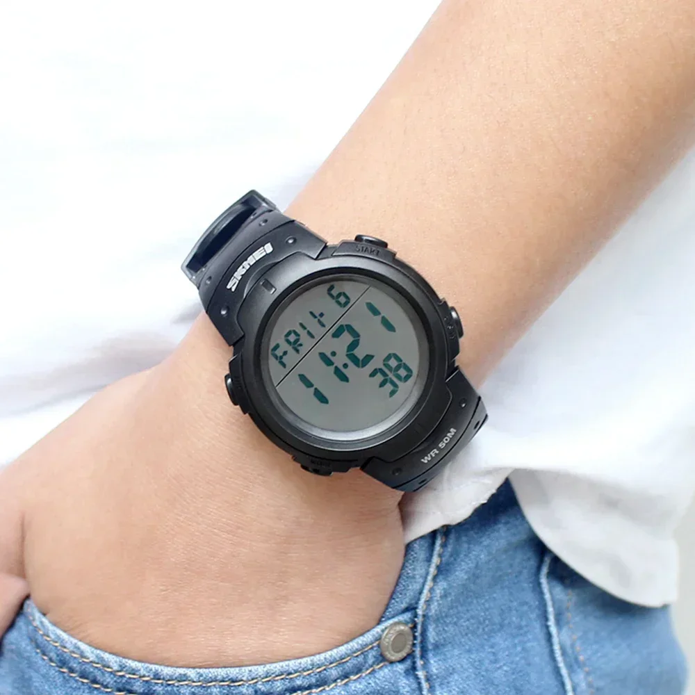 SKMEI 1068 Calendar PU Strap 5Bar Waterproof Digital Watch reloj hombre Outdoor Sport Watch Men Big Dial Fashion Simple Watches