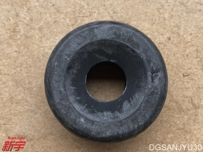 OUTLANDER ASX LANCER ECLIPSECROSS BUSHING,REAR SUSP COIL SPRING MR594612