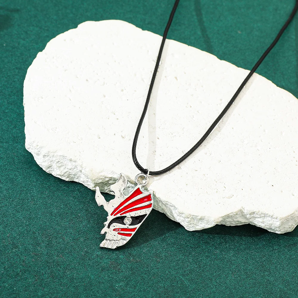 Anime Ichigo Kurosaki Hollow Mask Bull Head Void Skull Mask Metal Pendant Necklace - Cosplay Jewelry Creative Gift view 2
