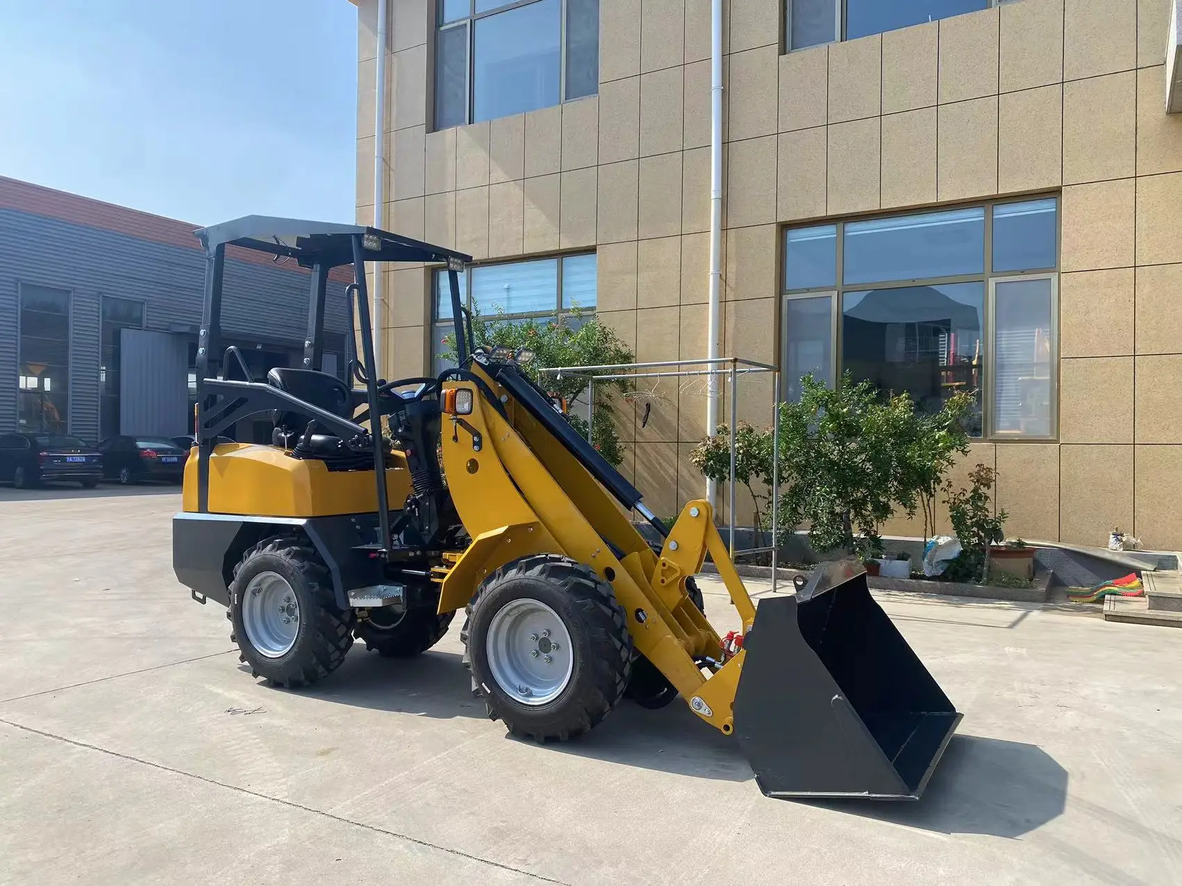 Earthmoving Machinery Hydraulic TH180 Wheel Loader Telescopic Small Loader