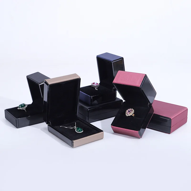 2 Style Brushed Pu Leather Jewelry Box Portable Ring Case Pendant Necklace Box Led Models Jewelry Packaging Organizer Wholesale