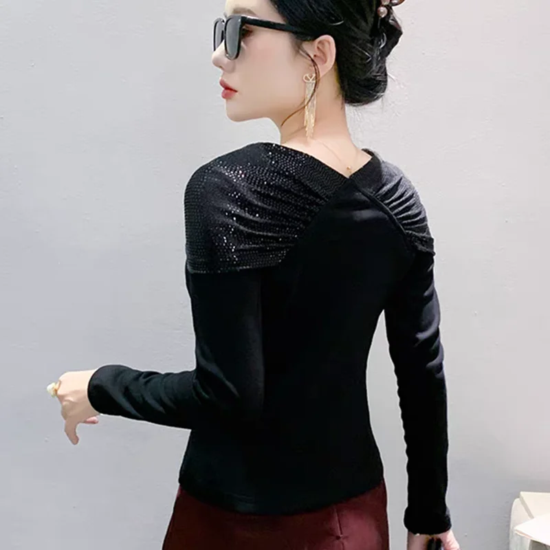 High Quality Fashion Women Luxury Inlay Sequined T-Shirt Sexy V-Neck Long Sleeved Tops Autumn Girl Shiny Bow Cotton Slim Tees