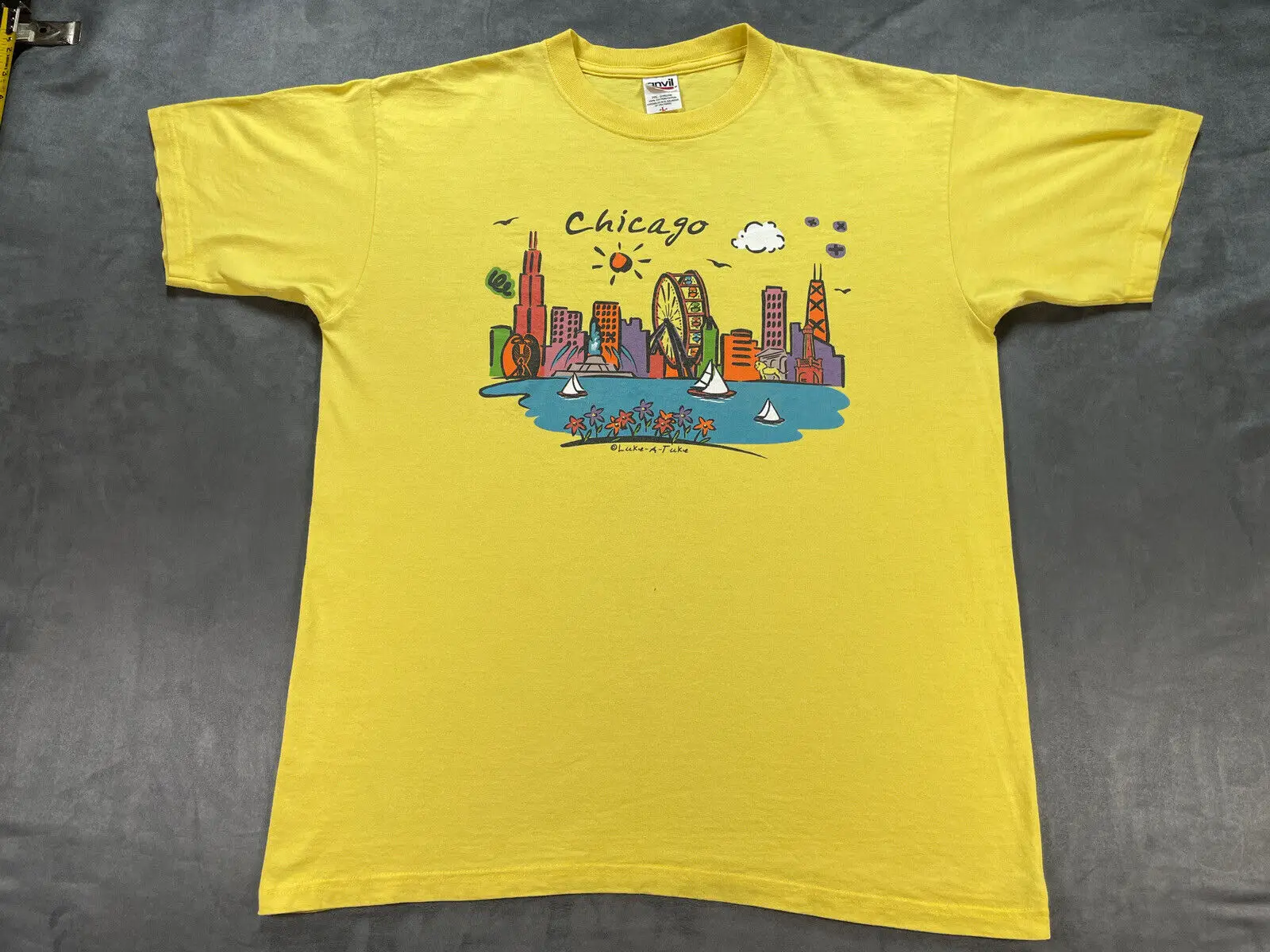 Vintage Yellow Destination Shirt Chicago Illinois Sears Tower Luke-a-Tuke Large