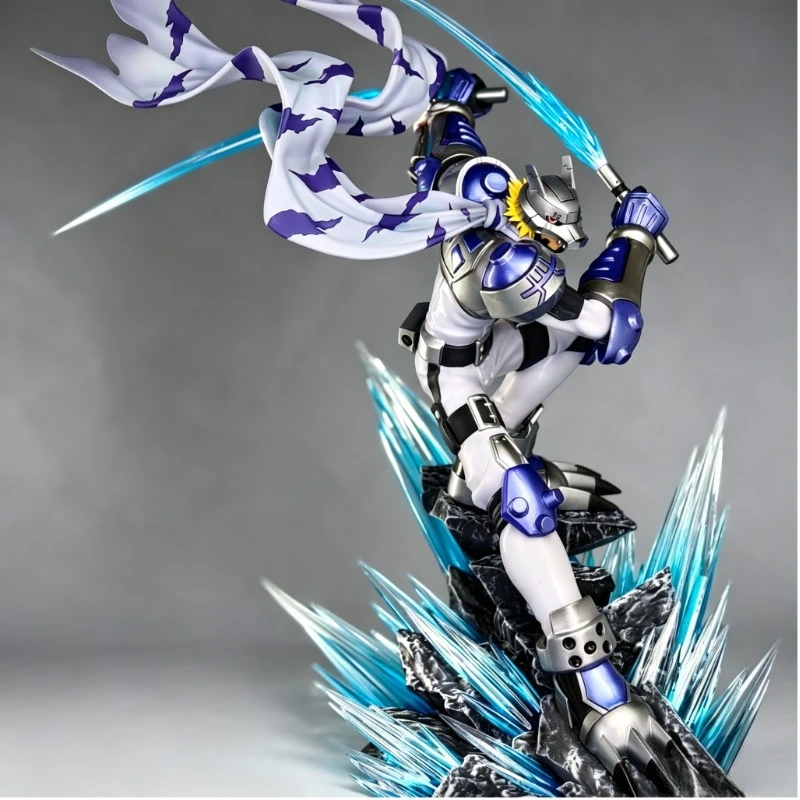 Games/animation peripherals Baby GK Light Warrior Wild Wolf Beast 23CM Sexy beautiful girl trendy fun Figure static Ornaments