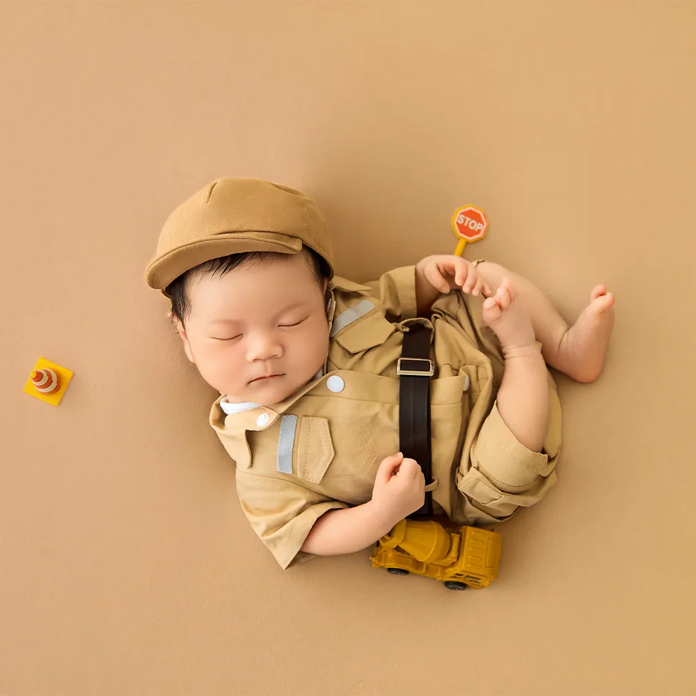 Newborn Builder Engineer Costume Photography Outfit Baby Boy Little Engineer Romper+hat Set Infant Studio Shooting Props Outfit