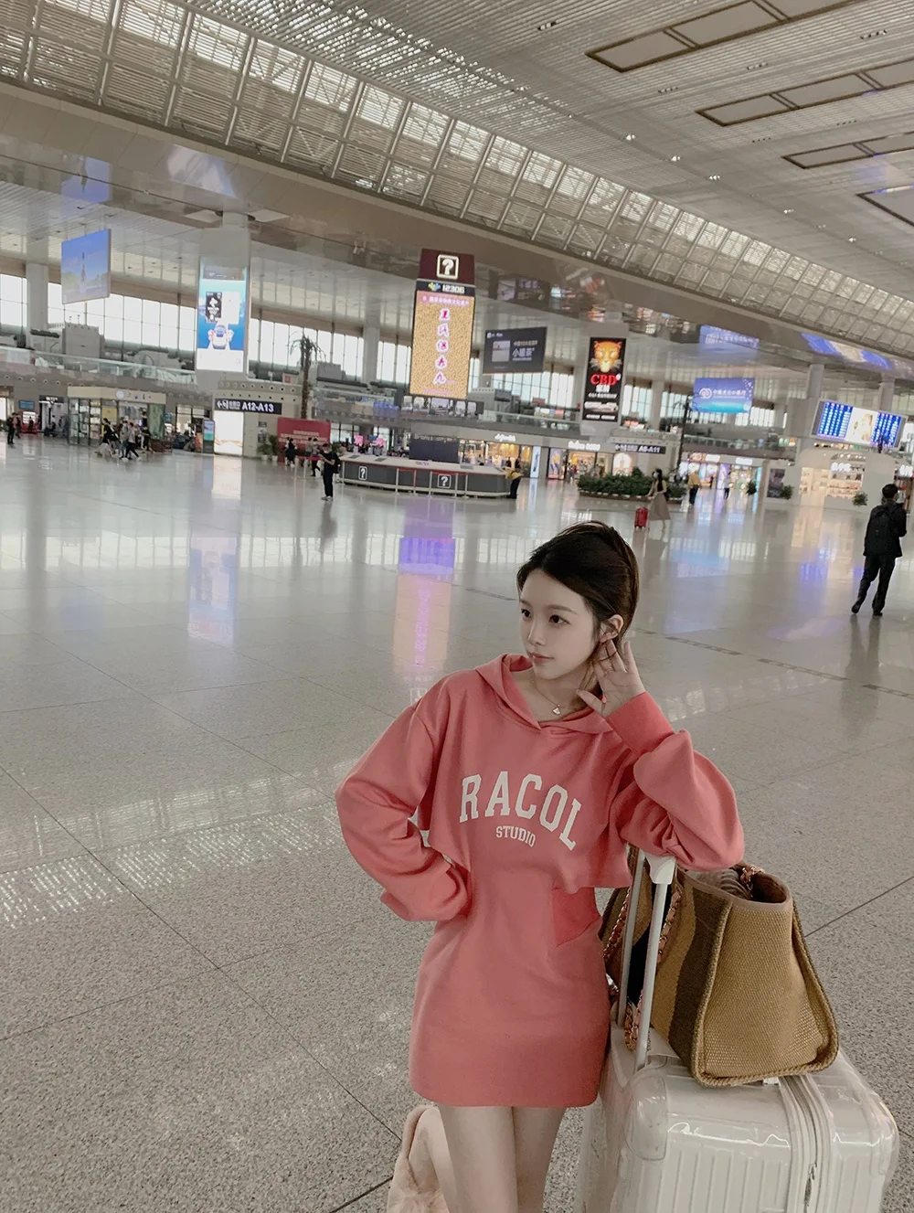 

Женская толстовка-худи Rain Col с вырезом на талии, из смесового хлопка и полиэстера, осенняя модная одежда, удобный крой