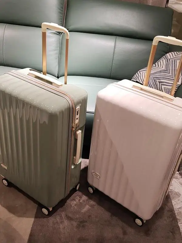 valise-de-voyage-ultra-legere-grande-capacite-brillante-26-pouces-avec-fermeture-eclair-motif-raye-decontracte-pour-femmes