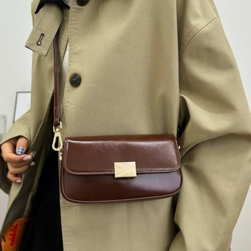 

Женская водонепроницаемая нейлоновая большая сумка, легкая сумка большой емкости, дорожная сумка для покупок, работы, повседневная сумка для поездок на работу