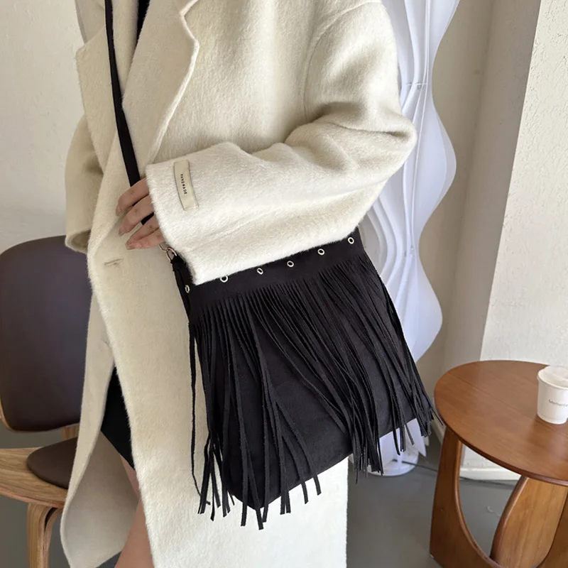 New Style Casual Tassel Crossbody Bags For Women, Large Capacity Shoulder Bag Designer Handbags For Ladies Daily Used