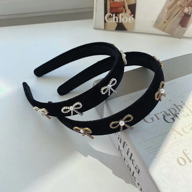 South Korea Dongdaemun autumn and winter new pearl bow headband black flocking retro texture net red hair clip headband