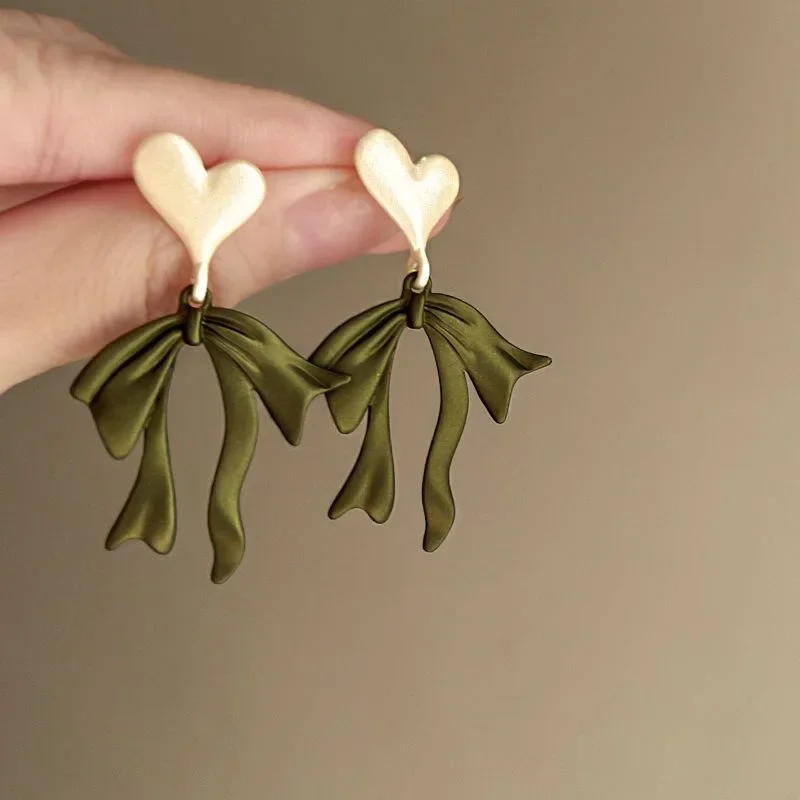 Korean Style Summer Fresh Small Green Bowknot Earrings Cute Zircon Flower Pearl Clip on Without Piercing for Women Party