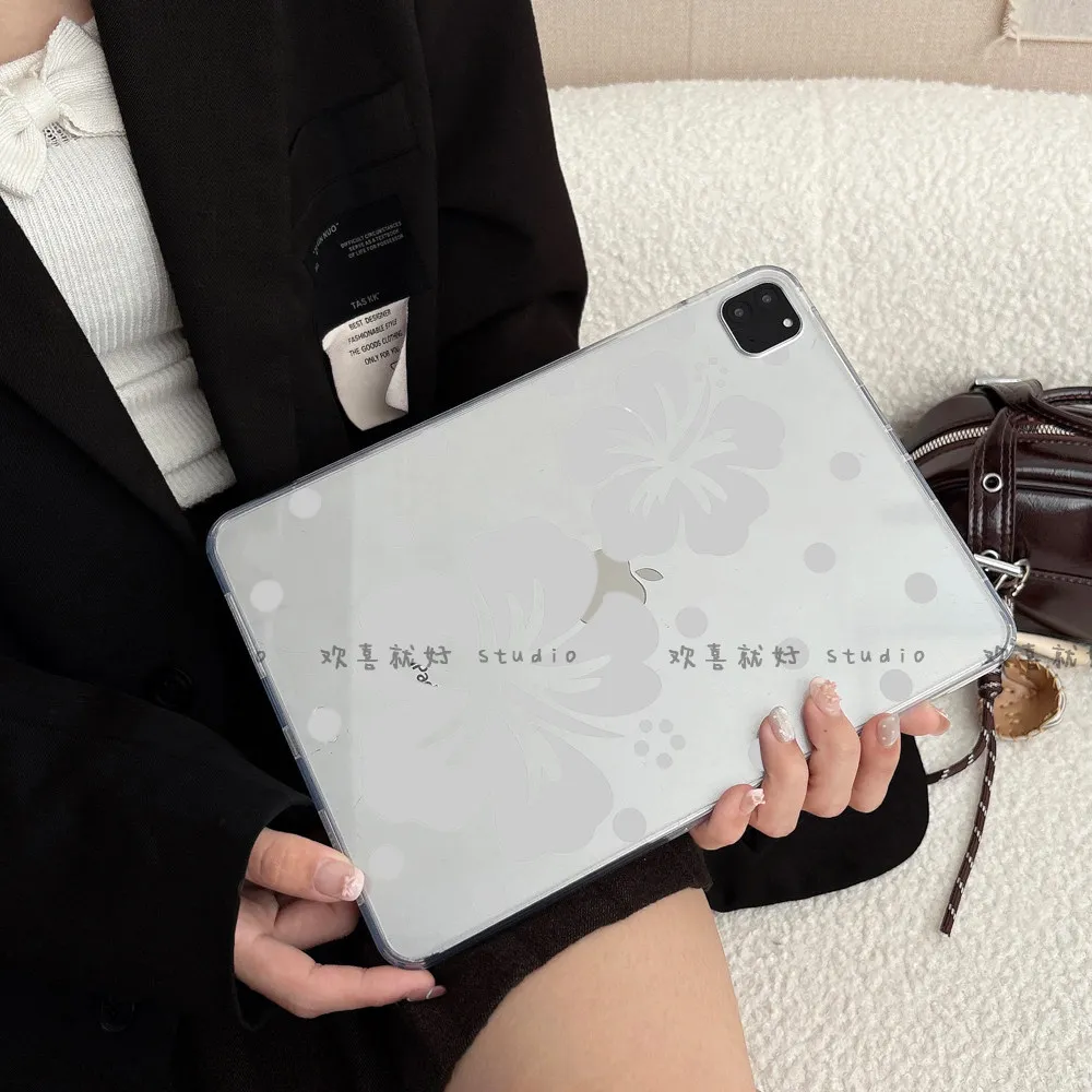 White Polka Dots Girl Hibiscus Tablet Case For iPad Pro 11 13 M2 M4 M3 10.2 5/6th 7/8/9/10/11th Mini 6 7 Air 3 4 5 6 Stand Cover