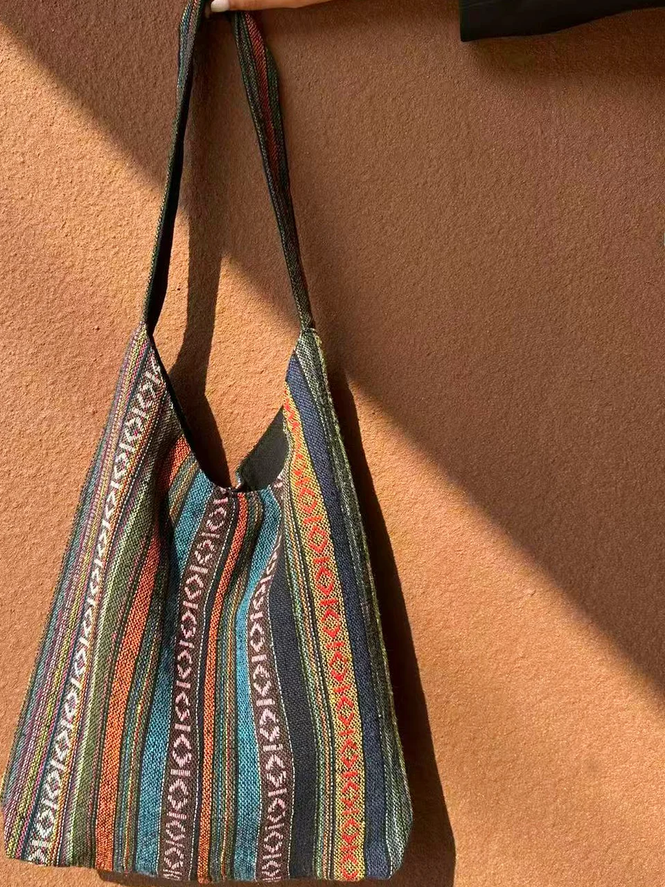 

Original Ethnic Striped Retro High Capaci Color Blo Lazy Sle Office Commuting Travel Tote Bag for Women with Magnetic B...