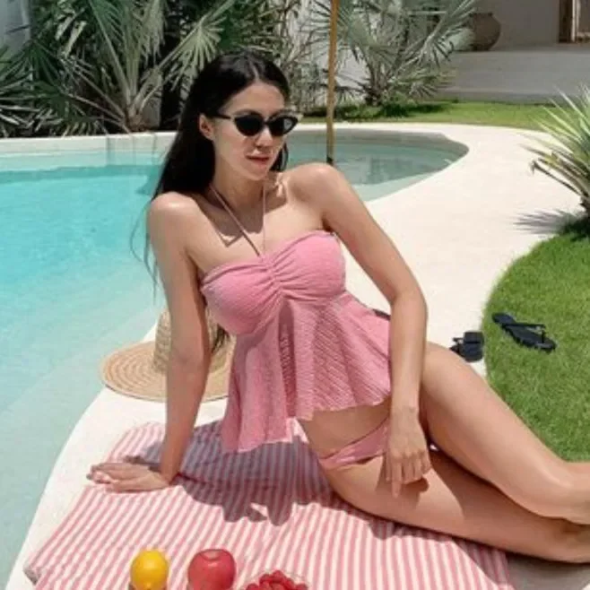 

Sweet Korean Style Bikini Women's Swimsuit Cover-Up Neckline Separate Swimwear High-End Feeling Ladies Fashion Beachwear