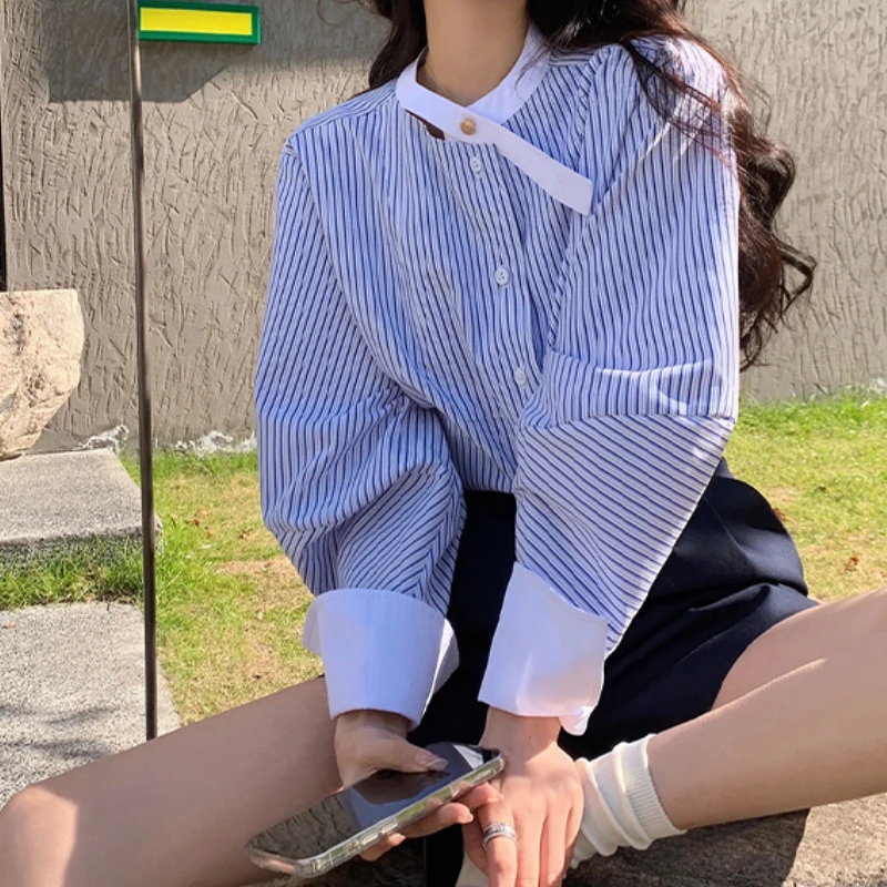 

New Blue Striped Chic Women's Shirts Spring O-neck Button Flare Sleeve Spell Color Female Shirt Casual Fashion Streetwear