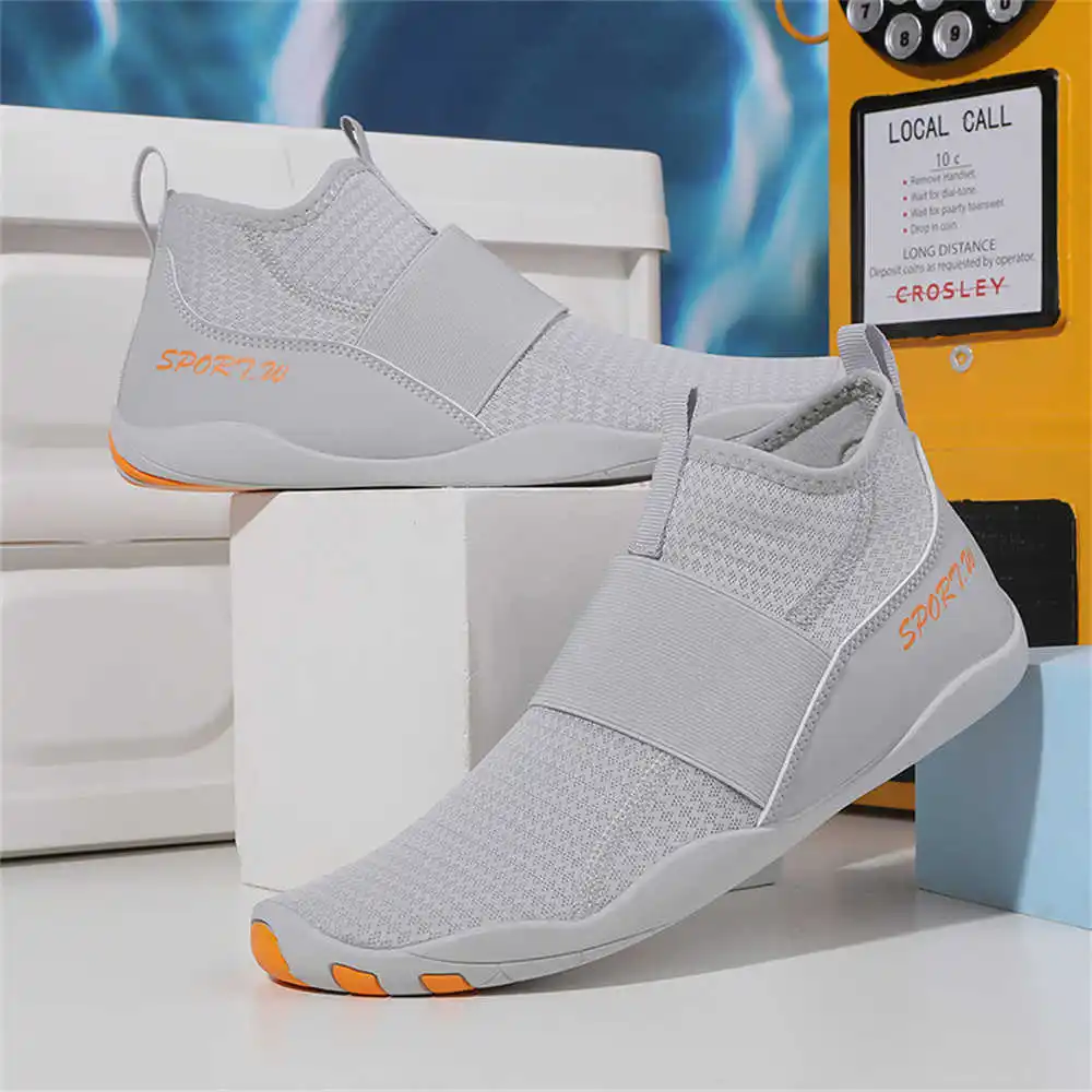 

Осенние высокопроизводительные дизайнерские женские кроссовки Баскетбольная роскошная обувь Гуанчжоу Летние виды спорта на открытом воздухе Трендовые товары