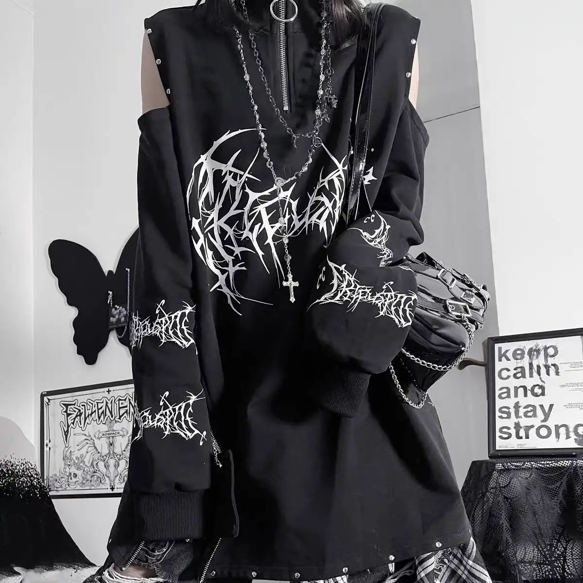 

2025 New! Sleepwalking Gothic Printed T-Shirt Subculture Punk Style Long Sleeve Loose Off-Shoulder Zip Design