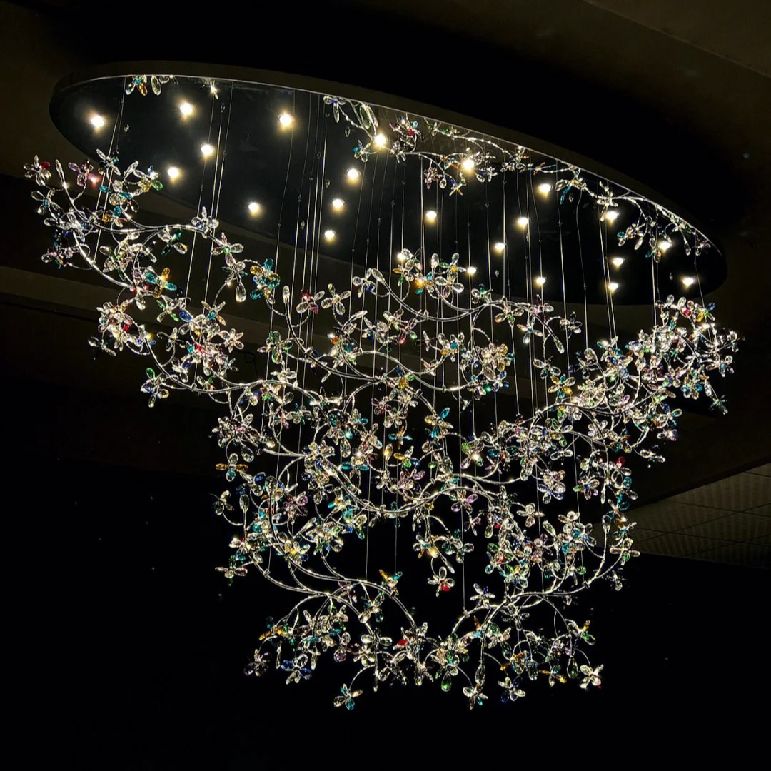 

Luxury Crystal Multi-colored Flower Oval Chandelier Decorate the Hotel Lobby Wedding Hall Background Sky Lights