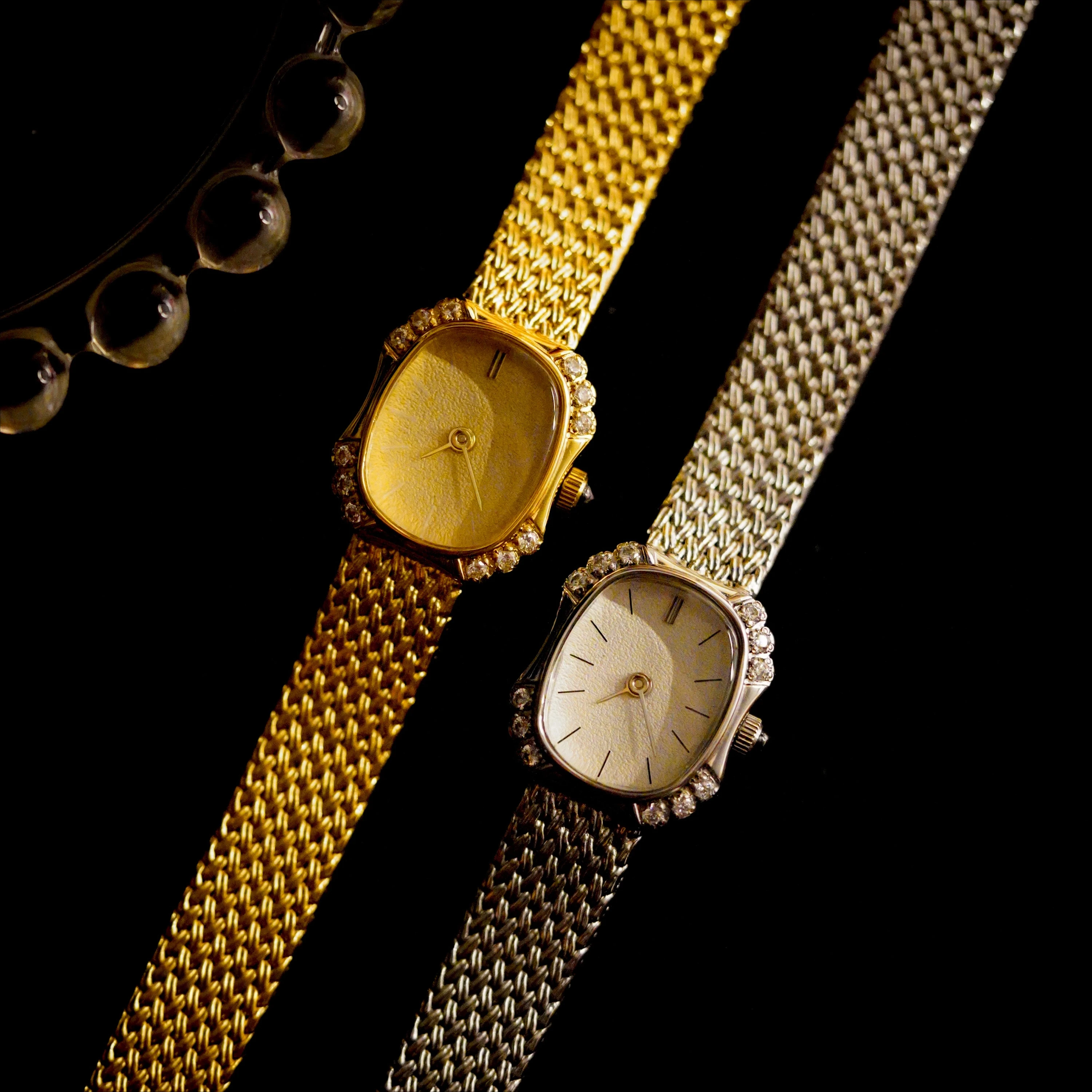2025 new 18k gold-plated women's watch luxury Retro diamond ellipse Vintage Japanese quartz movement High Quality