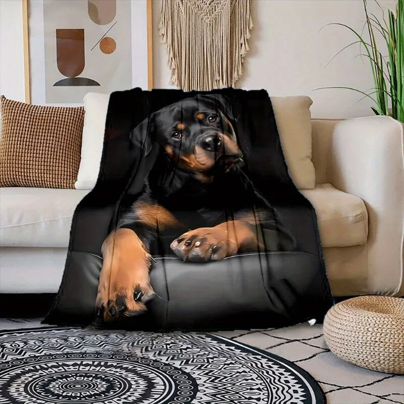Manta de franela con estampado digital contemporáneo: suave,sin pilling, patrón de perro Rottweiler de dibujos animados