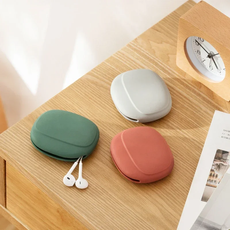 2 PCs Silicone Earphone Data Cable Storage Box Mini Key Box Lipstick Mini Storage Bag Green Light Gray Red image 4