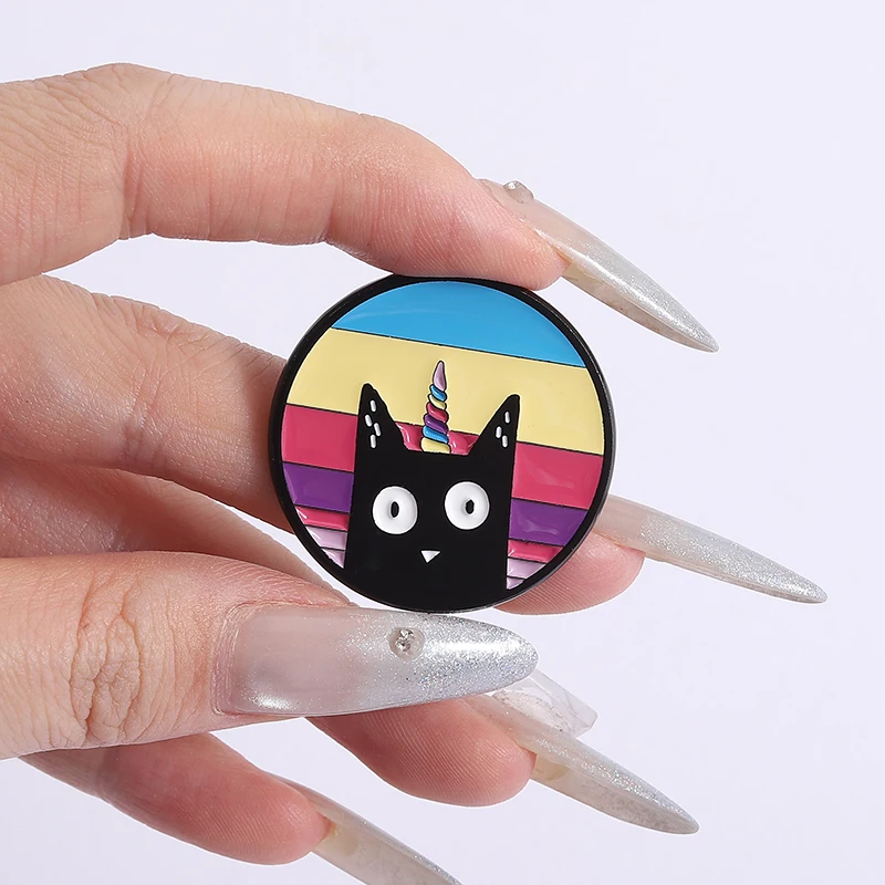 

Cartoon Rainbow Cat Unicorn Brooch Enamel Pins Meteor Donut Unicorno Brooches Lapel Backpack Badges Jewelry Friends Gift
