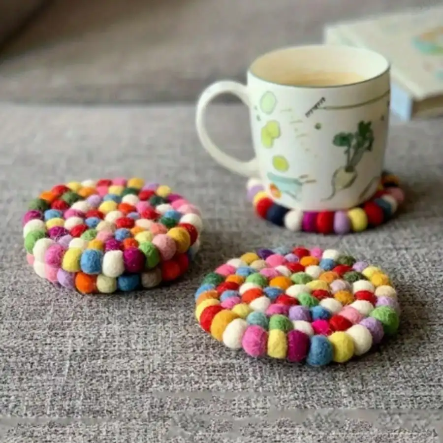 1 PC Handmade Wool Felt Colorful Ball - Featured Stunning Coasters: Heat - Insulating And Stylish Table Accessories sh25043013639722964