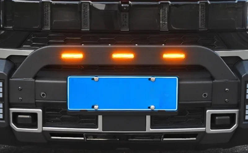 Fit for JETOUR Traveler T2 2023-2024 LED Grille Small Yellow Light Car Front Bumper with Light Bull Bar Car Exterior Accessories