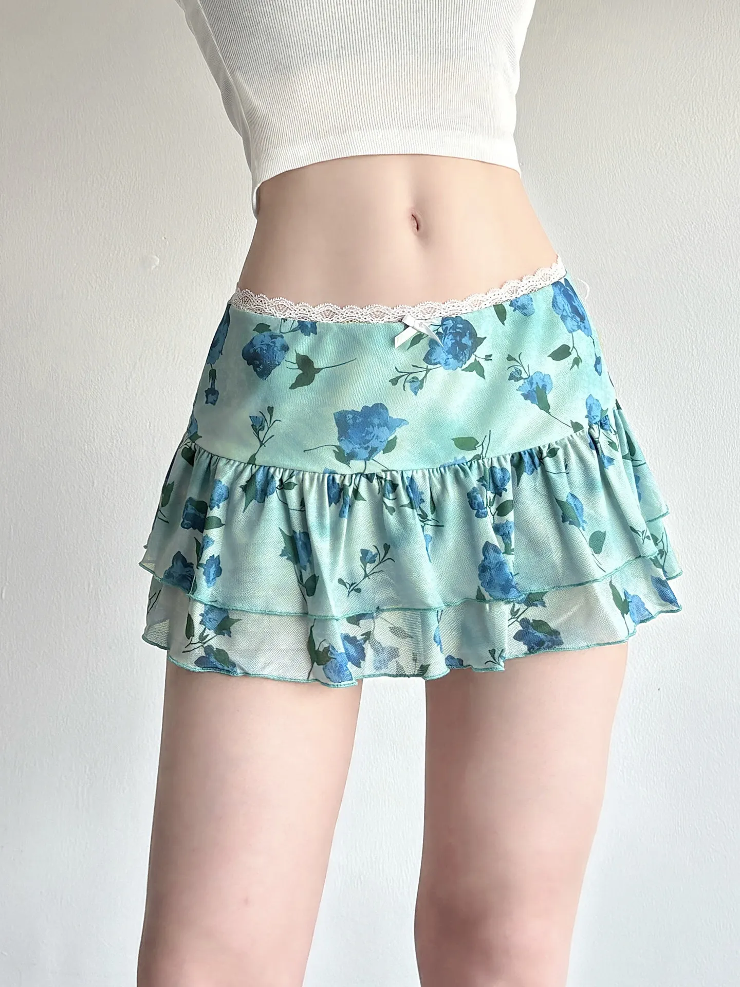 Women's Light Blue Mini Skirt Vintage High Waist Flower Print Skirt Harajuku Korean Style Y2k Short Skirts 2000s Clothes Summer