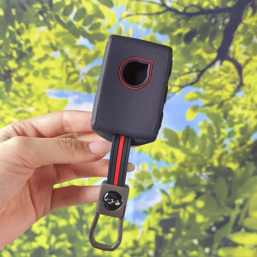 Anti-Scratch Smooth Red Border Key Guard With Keychain For Volvo XC40 XC60 XC90 S60 S90 V60 V90 T5 T6 T8 Remote Key Cover
