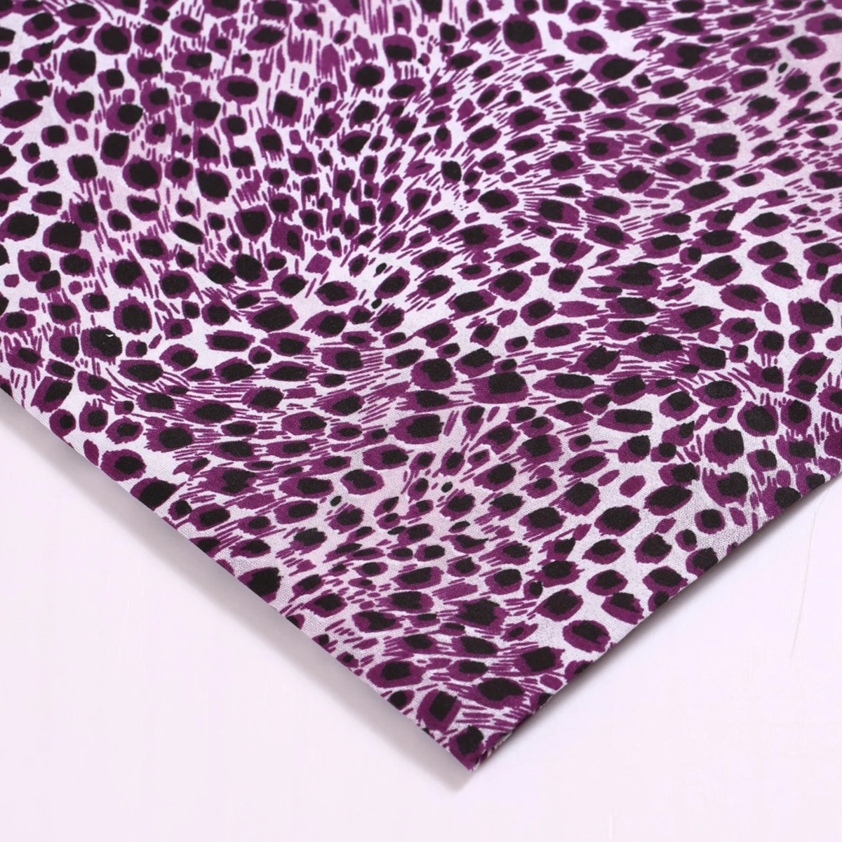 Printing Polyester Leopard Print Pattern Fabric For DIY Mouth Masks Women Dress Quilting Garment Patchwork Accessories 100x150cm