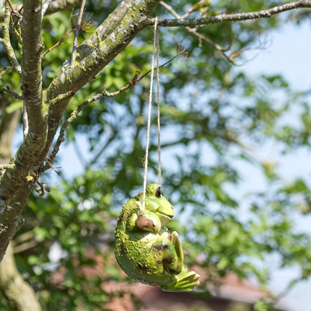 Frog Hanging on A Rope Tree Hanging Garden Animal Decoration Garden Decoration Frog Gift Frog Ornament Garden Gift Little Frog