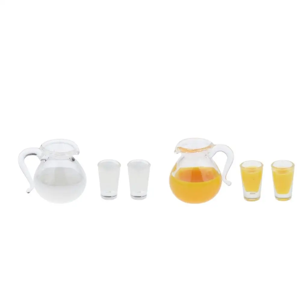 Miniatuur glazen drinkflessen kopjes met melk/sapmodel 1/12 poppenhuiskeuken