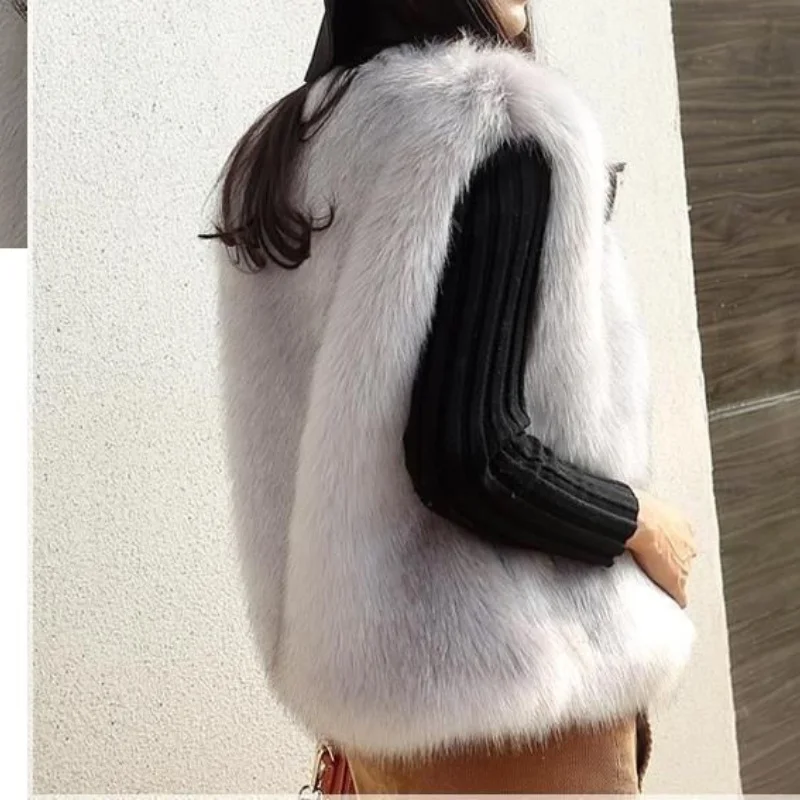 سترة نسائية مقاومة مريحة منفوش من الفرو الصناعي سترة للنساء سترة سميكة ناعمة مقاومة للبرودة مقاس كبير صدرية نسائية فروي
