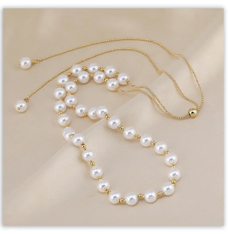 

New ladies can take out two-piece vintage collarbone chains and necklaces