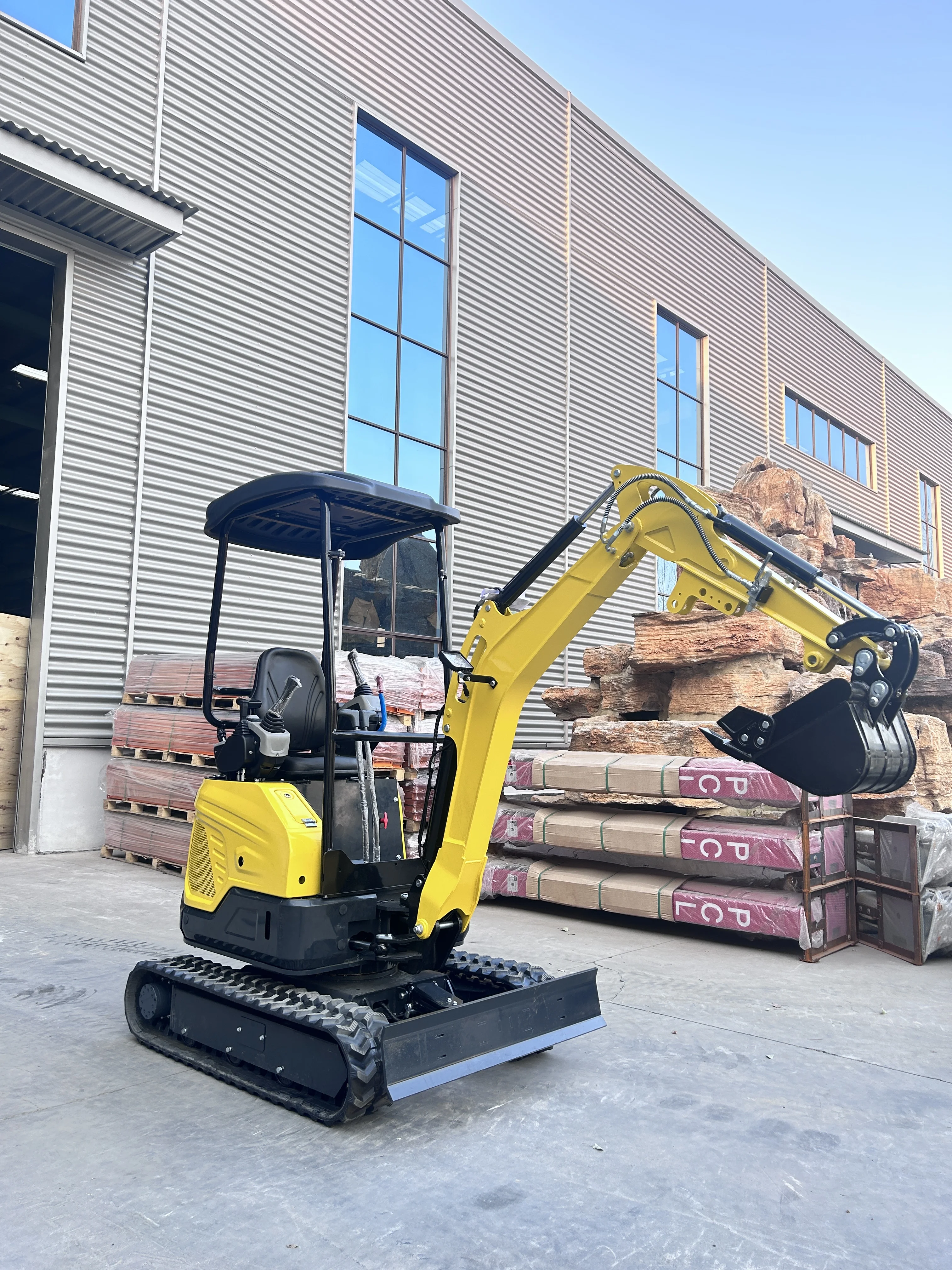 

1,8-тонный небольшой экскаватор-экскаватор с вращающейся работой, сельскохозяйственный экскаватор с кабиной, хит продаж, фермерский сад