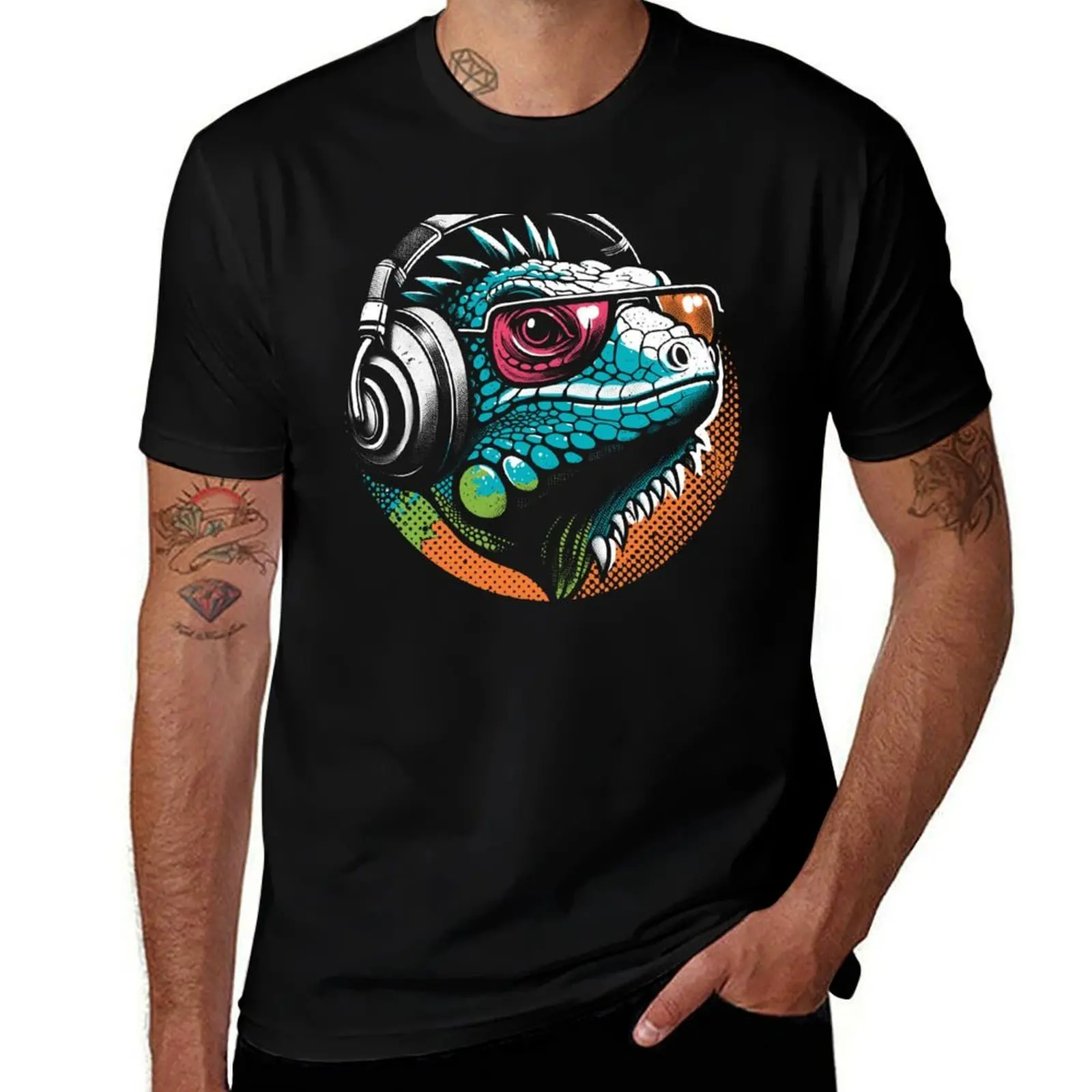 Gamer Iguana Music Lover T-Shirt Classic Graphic Short Sleeve Top T-Shirt