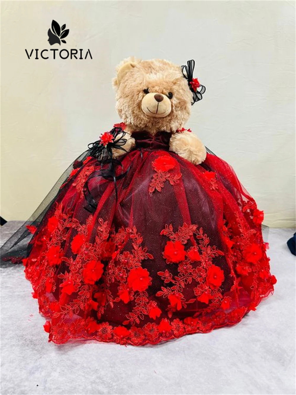 فساتين Quinceanera تيدي بير مزينة بالدانتيل باللون الأحمر المزهر للفتيات الصغيرات Quince Bear Osito de Quinceanera