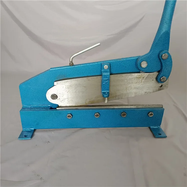 Manual iron sheet cutter for cutting copper and aluminum sheets, double blade small shearing machine