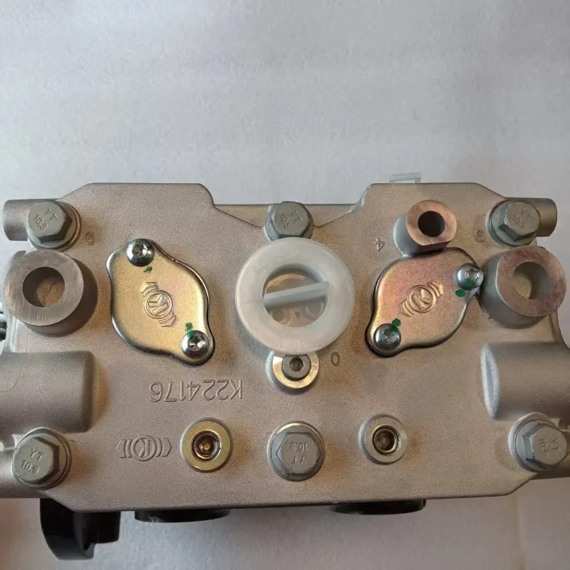 

【2026 Hot Selling】Dongfeng Z10 Engine Parts Air Compressor Assembly C6319865 Air Pump