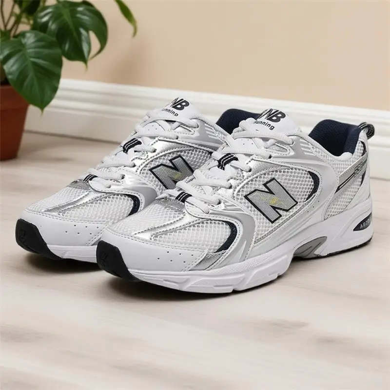 

sneakers of sportAutumn & Winter Versatile 530 Shoes, Men's Dad Shoes, Running Sports, Casual Warm