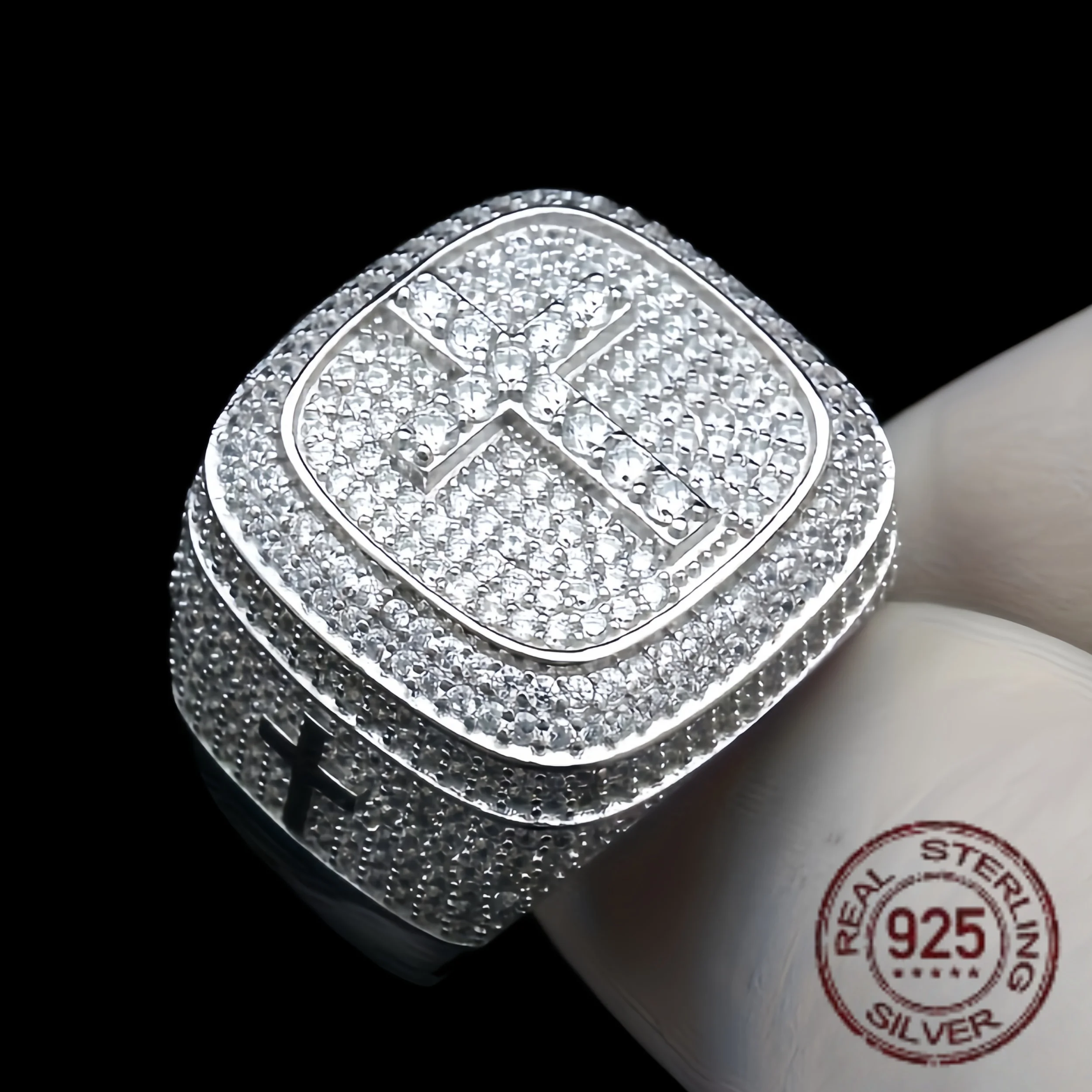 الرجال 925 فضة الجليدية بلينغ تشيكوسلوفاكيا الهيب هوب السائق ثلاثية الأبعاد ساحة الصليب الدائري البلاتين مطلي خواتم ضخمة الدين مجوهرات هدية للذكور
