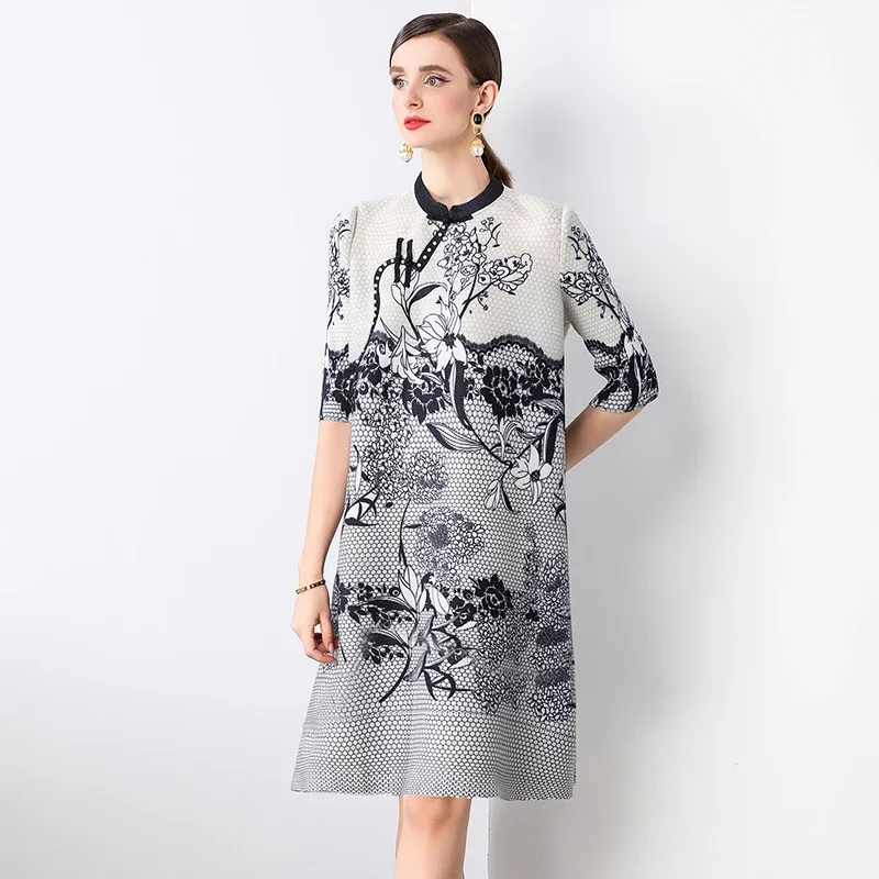 Miyake New Chinese Mother Dress Women's 2024 Autumn High-end Temperament Large Size Pleated Age-reducing Printed A-shaped Skirt