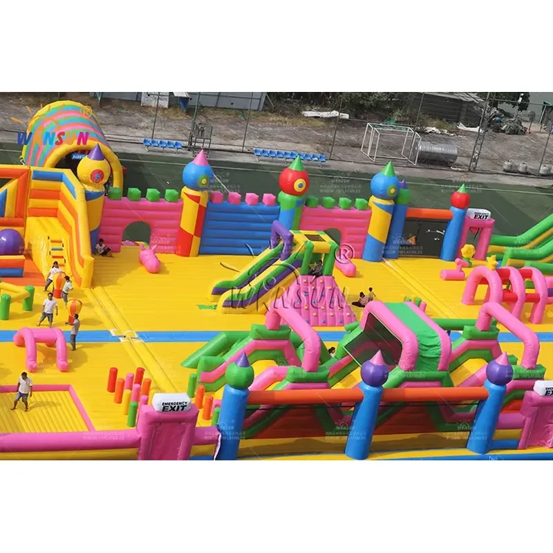 WINSUN Delux Huge Inflatable Fun Park Amusement Combo Bouncy Castle Trampoline Rentals Inflatable Play Zones