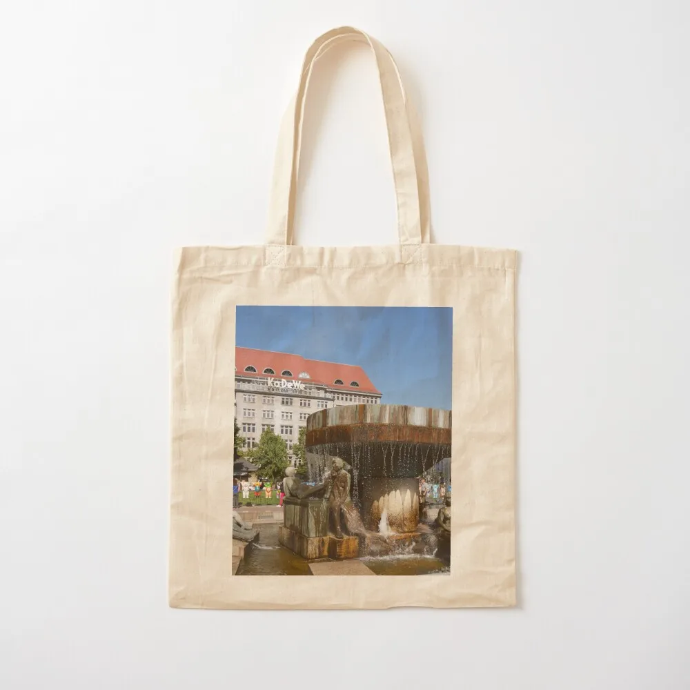 Age of Life Fountain, KaDeWe, Kaufhaus des Westens, Berlin, Germany Tote Bag tote bag screen Large bags for women Beach bag