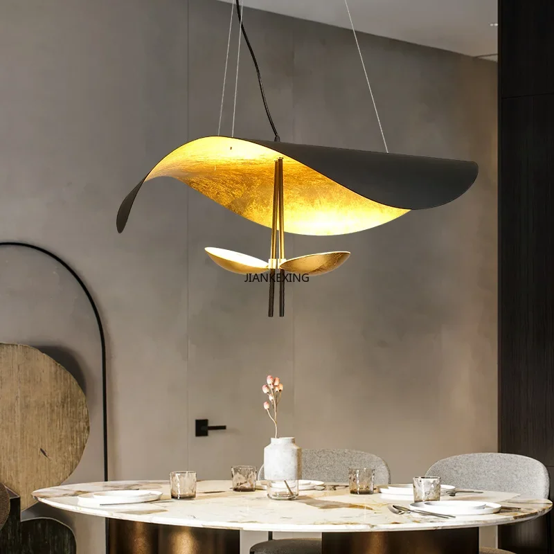 Lampe LED Suspendue en Forme de Chapeau au Design Moderne, Luminaire Décoratif d'Nik, Idéal pour une Table, une Salle à Manger ou une Cuisine