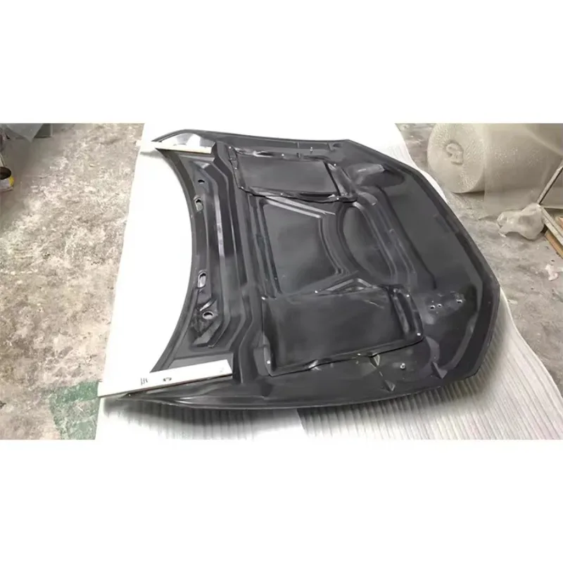 Auto Accessories Carbon Fiber Front Engine Hood Car Bonnet for A7 S7 RS7 C8